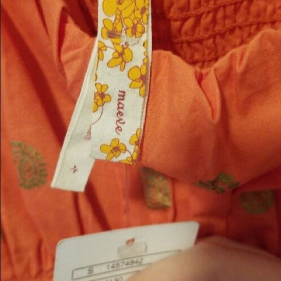 Summer dress - Picture 3 of 4